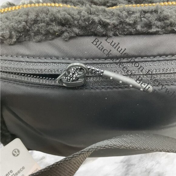 NWT Lululemon GOLD Hardware Everywhere Black FLEECE Belt Bag Fanny Pack … - Picture 10 of 15